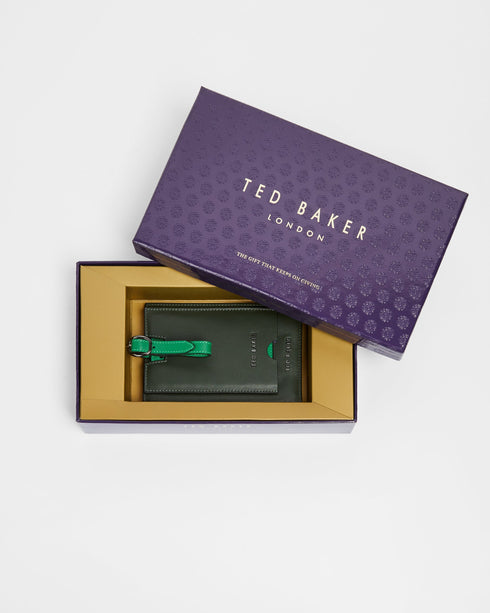 BWICH-Gifts-a- Ted Baker Romania